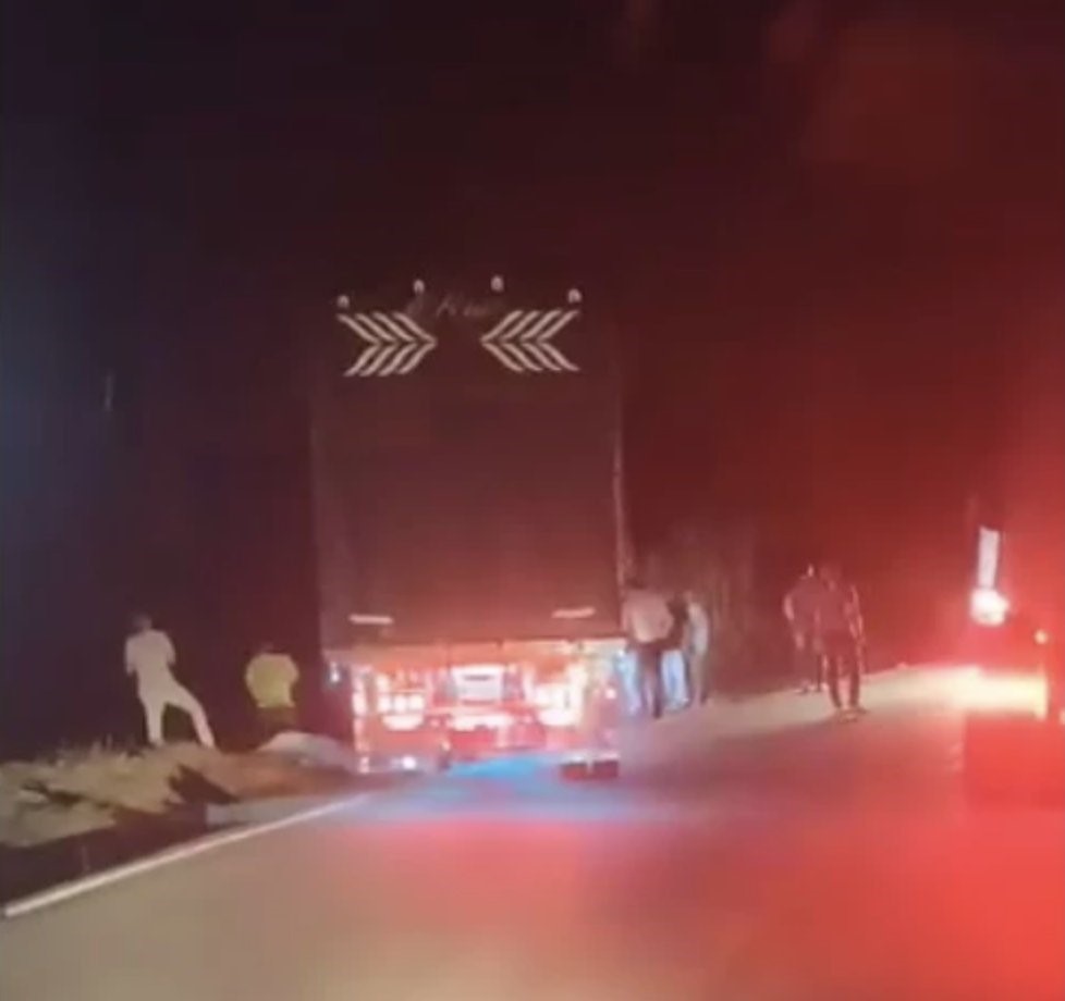 Trágico Accidente En La Vía Bucaramanga San Alberto Deja 10 Muertos Y